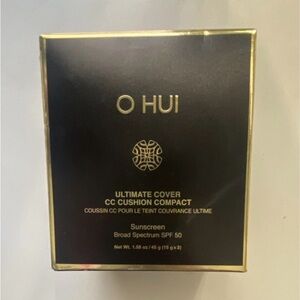 Ultimate Cover CC Cushion Compact - Black